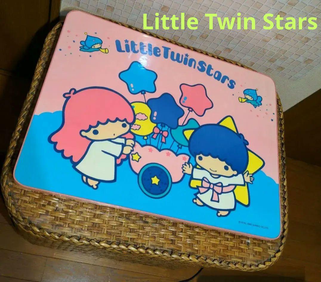 美品　キキララ　リトルツインスターズ　折りたたみテーブル　机　昭和レトロ　当時物