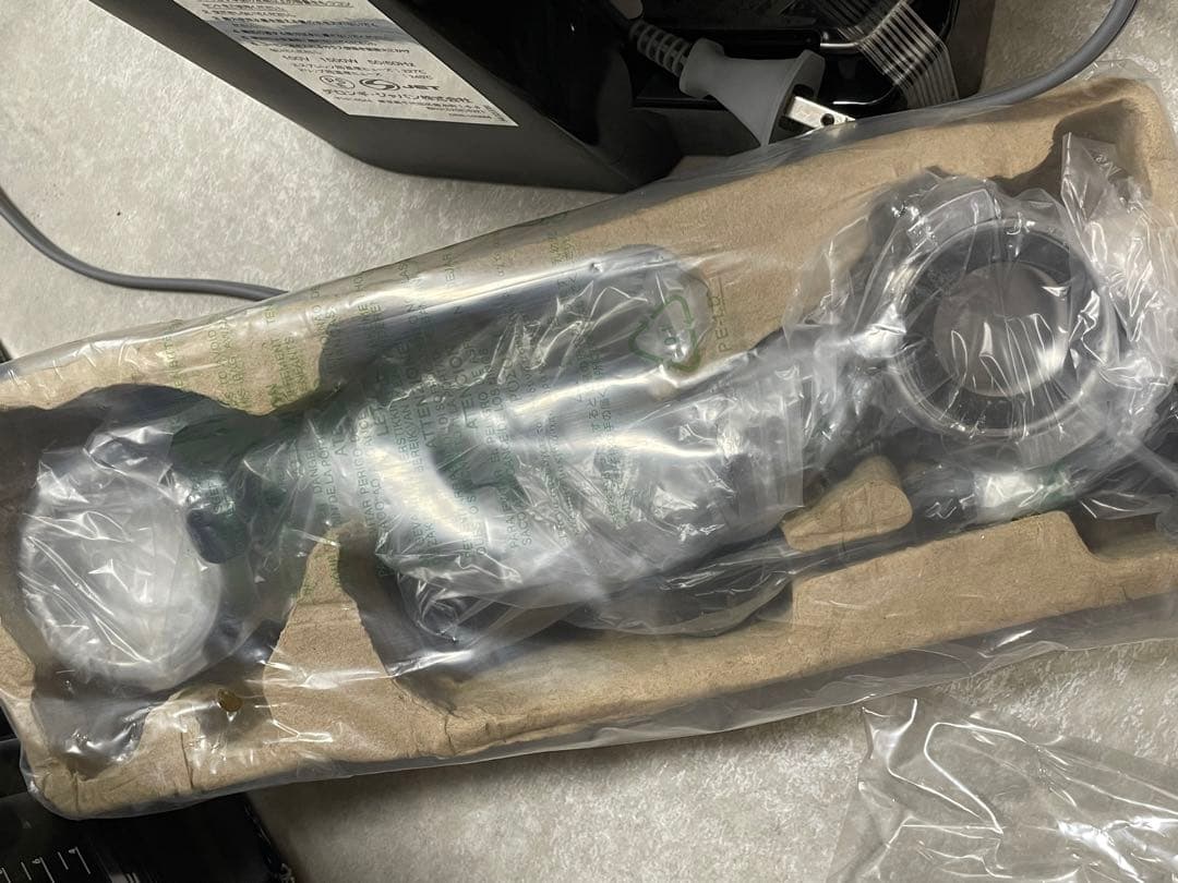 未使用 DeLonghi デロンギ コンビコーヒーメーカー BCO410J-B