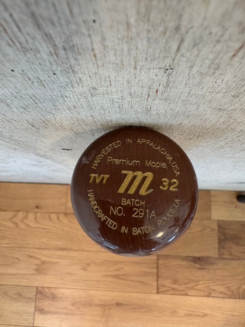 Marucci 硬式木製バットトレイターナーモデル