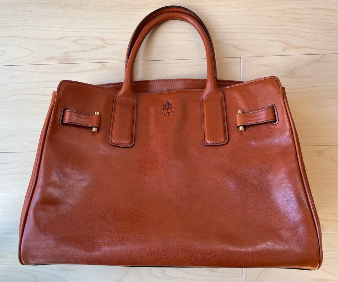 ⭐️美品⭐️ダコタDakota　トートバッグ　レザー軽量　 キャメル