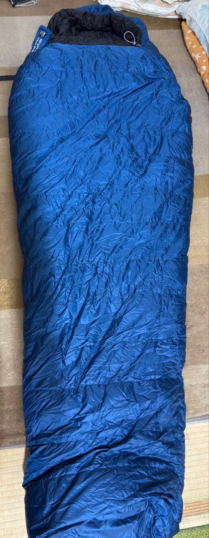 ISUKA シュラフ　ニルギリ