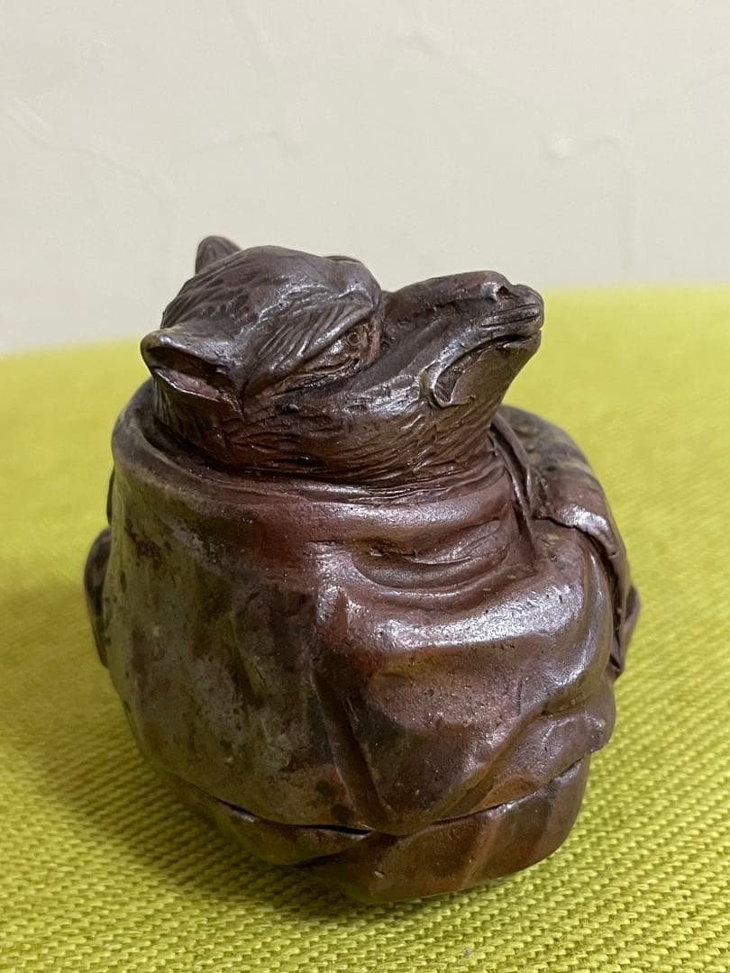 備前焼　難波好陽　香合　在銘　たぬき和尚５センチ