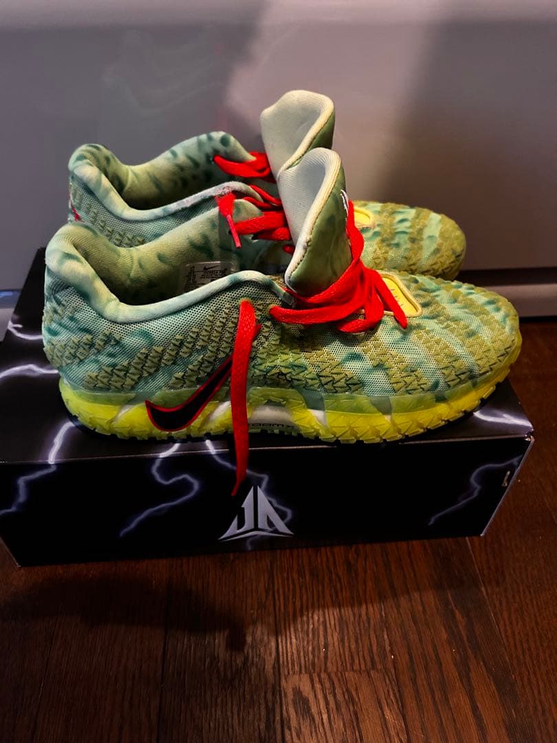 Nike JA3 Halloween Spooky Season グリンチ