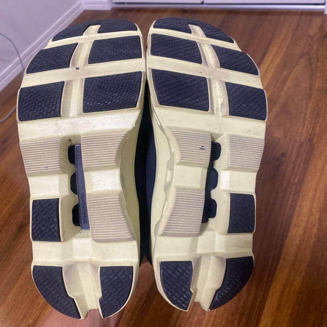 On Cloudmonster/クラウドモンスター 厚底 ランニング シューズ