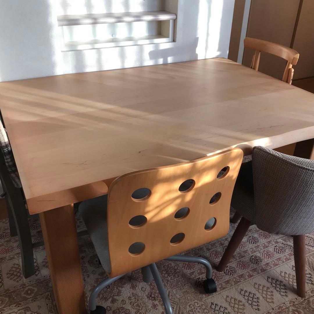 100年テーブル♦︎木製♦︎幅135x奥100x高67♦︎ダイニングテーブル♦︎飛騨高山