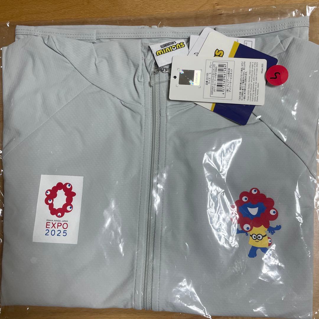 ミャクミャクセット　Sサイズ　サンリオ　もっちり　モノクロ　Tシャツ　お楽しみ袋