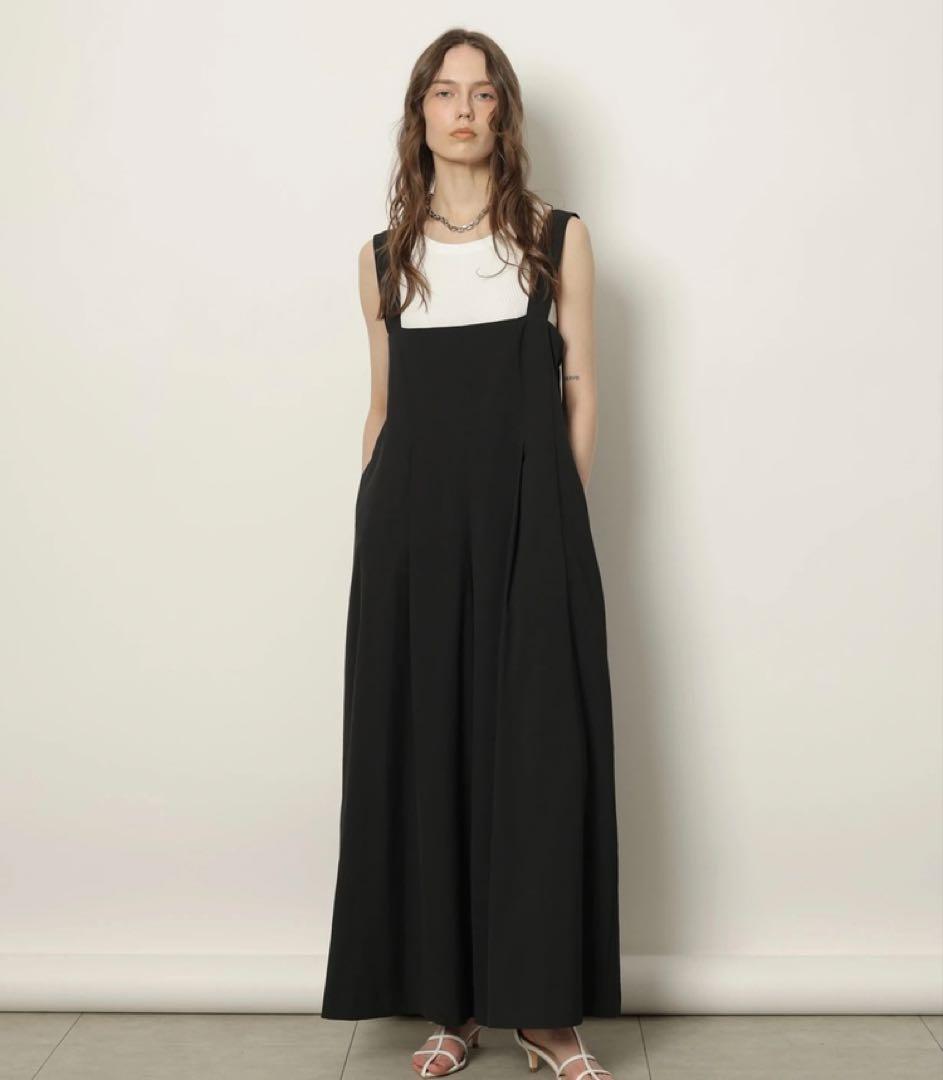 クレクレタコラ【新品】カデュネ CADUNE サスペンダーフレアパンツ