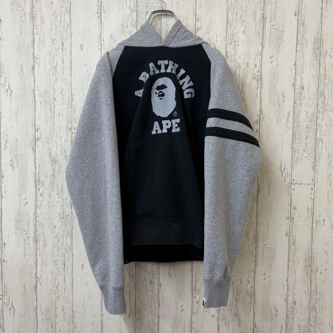【激レア】A BATHING APE ベイプ　パーカー　完売モデル　スウェット