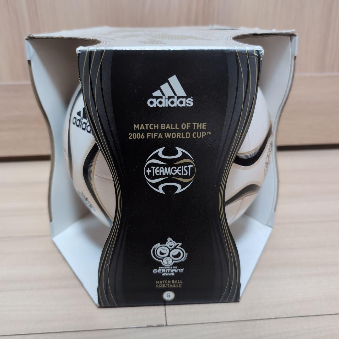 未使用　adidas TEAMGEIST 2006年 ドイツワールドカップ公式球