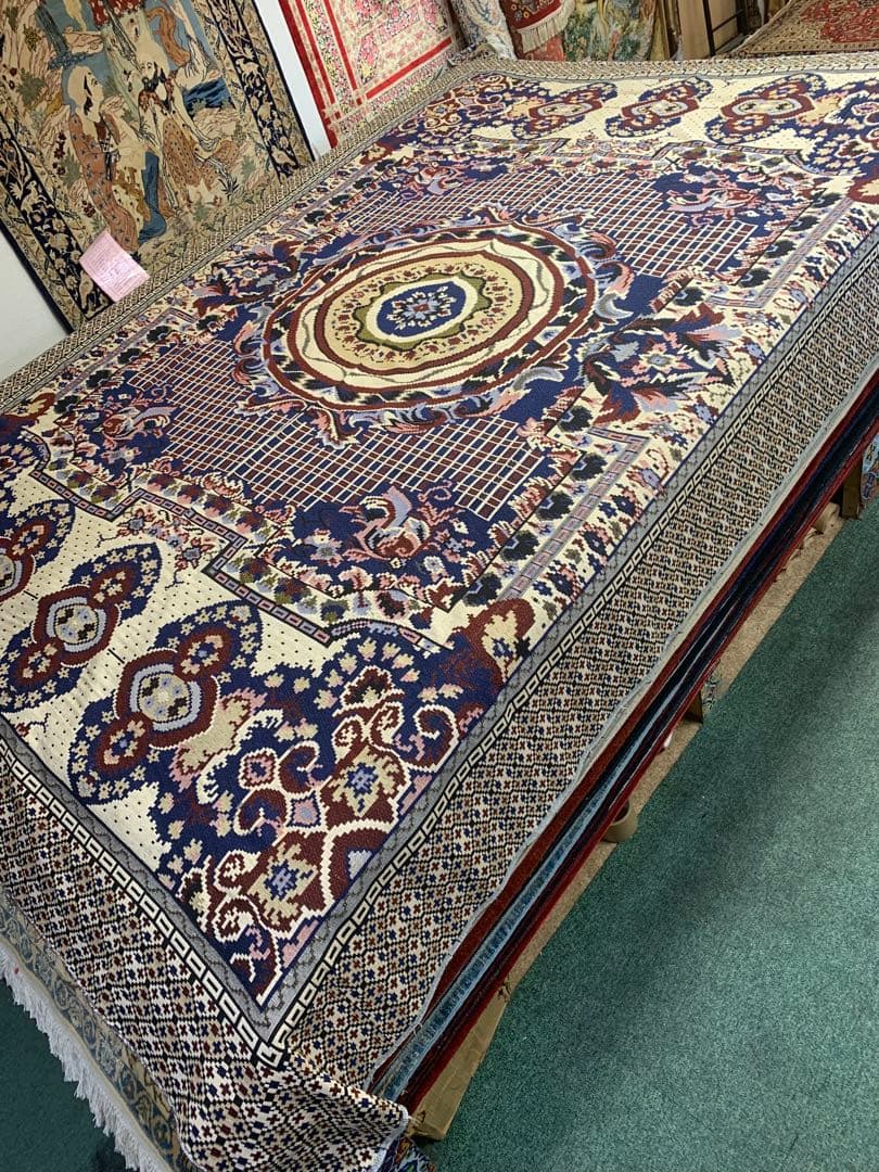 ラグシート/サイズ：220x295cm。 Queen1.