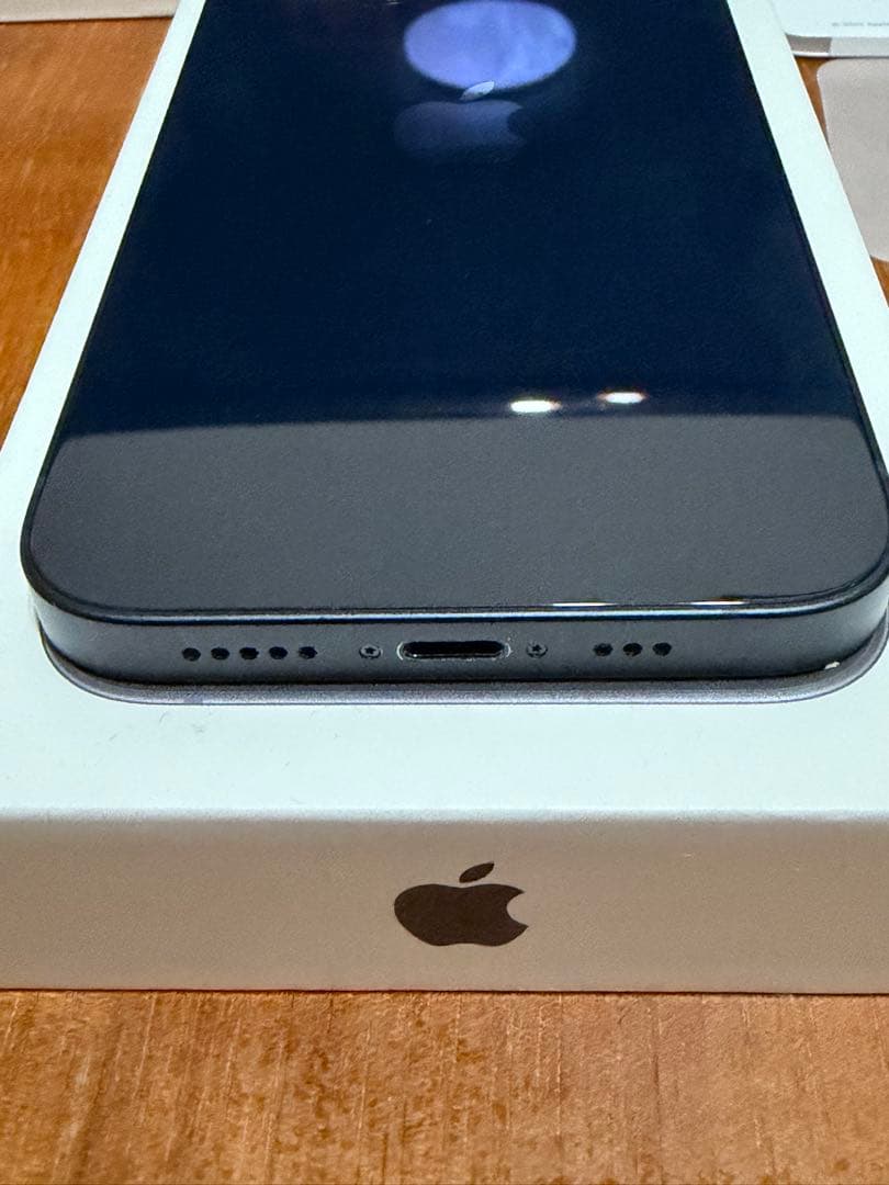 iPhone14 本体 256GBバッテリー82%