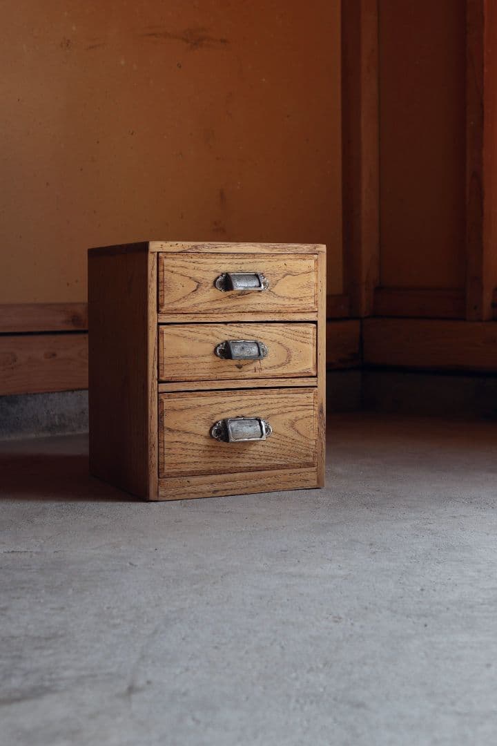 お値下げ中　コンパクトな桐の小引き出し　古道具 古家具 ドロワー アンティーク