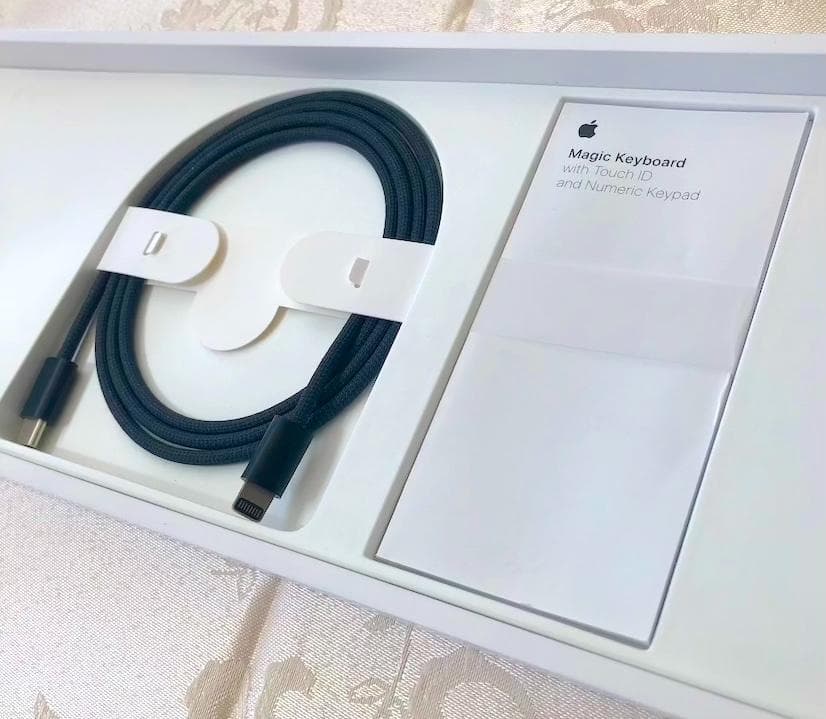 優良品｜Touch ID｜ブラック｜Magic Keyboard｜JIS｜純正