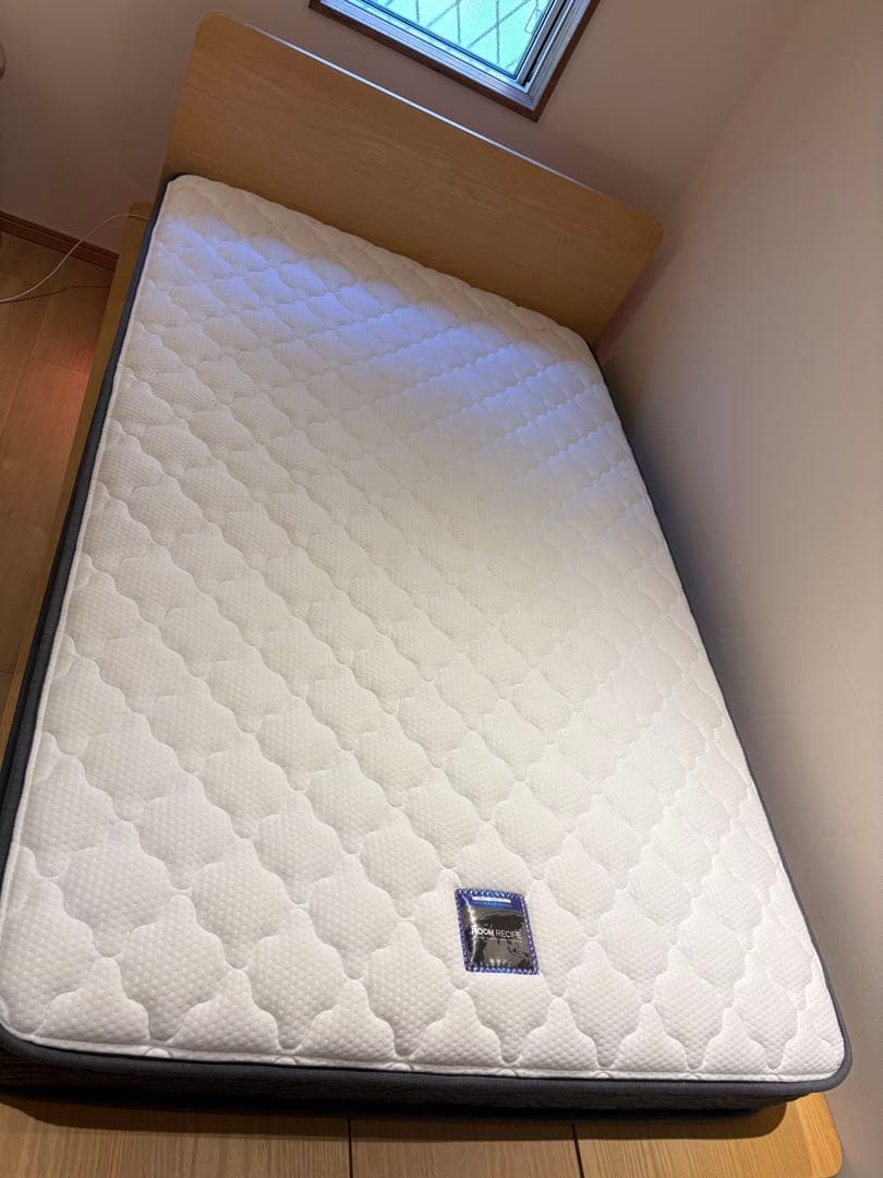 イエローシープ　セミダブル　マットレス 【引き取り可（東京都三鷹市）】