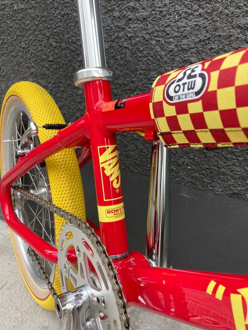 20インチBMX_Vans × SE BIKES コラボレーション