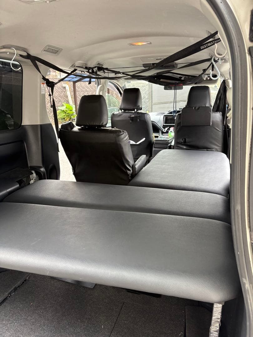 ノア80系7人乗り車専用ベッドキット