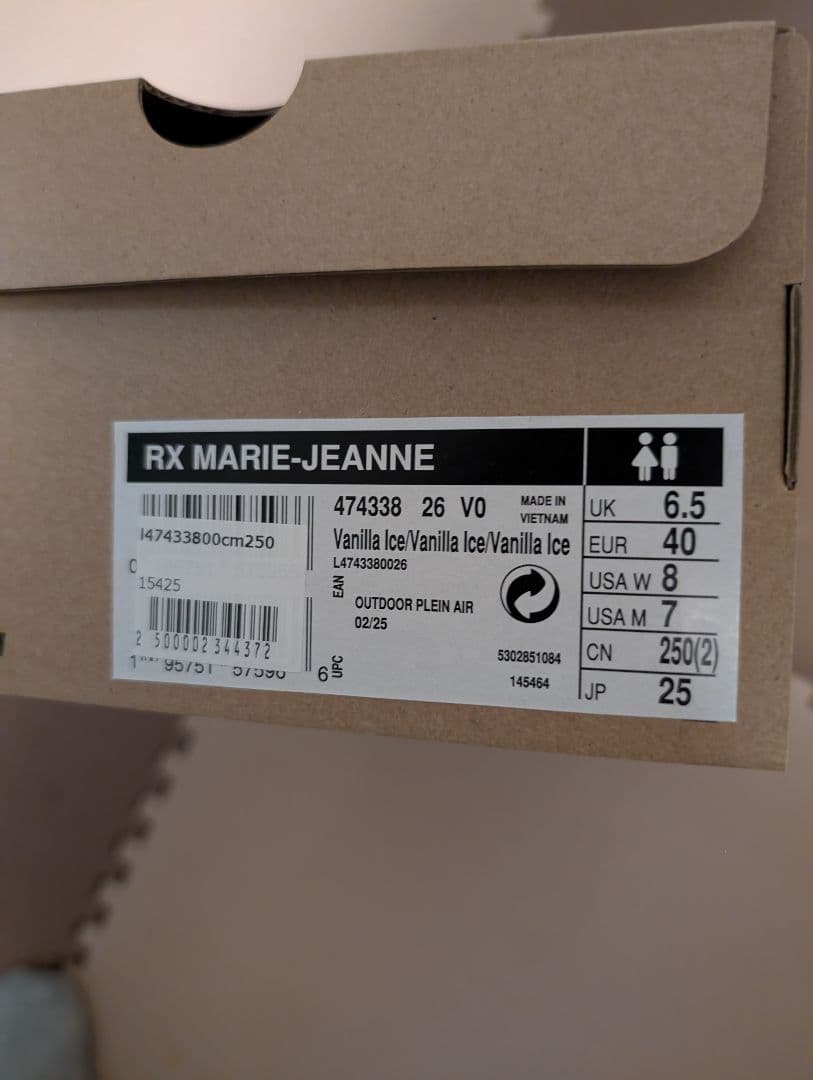 salomon marie jeanne ホワイト　25cm