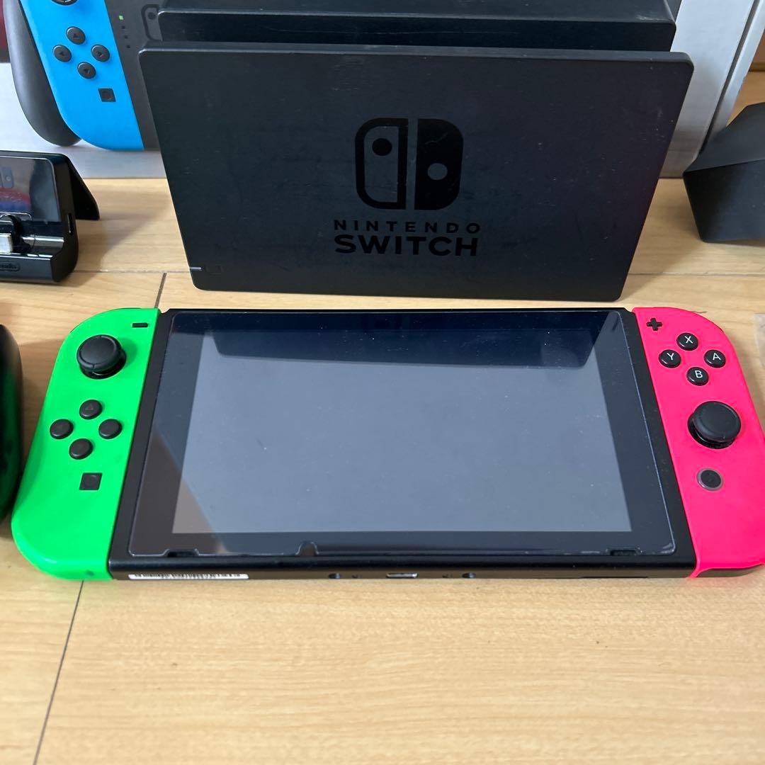 Nintendo Switch （L） ネオンブルー／（ R） ネオンレッド本体