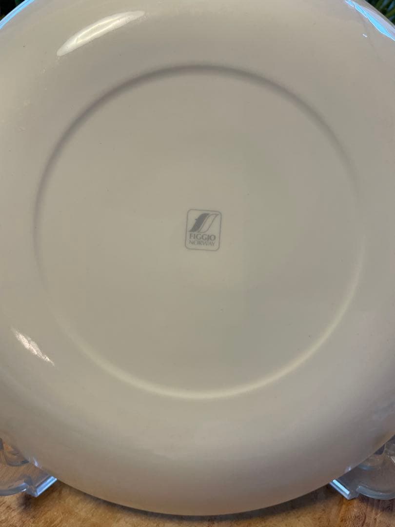 フィッギオ　FIGGJO 皿 2枚セット