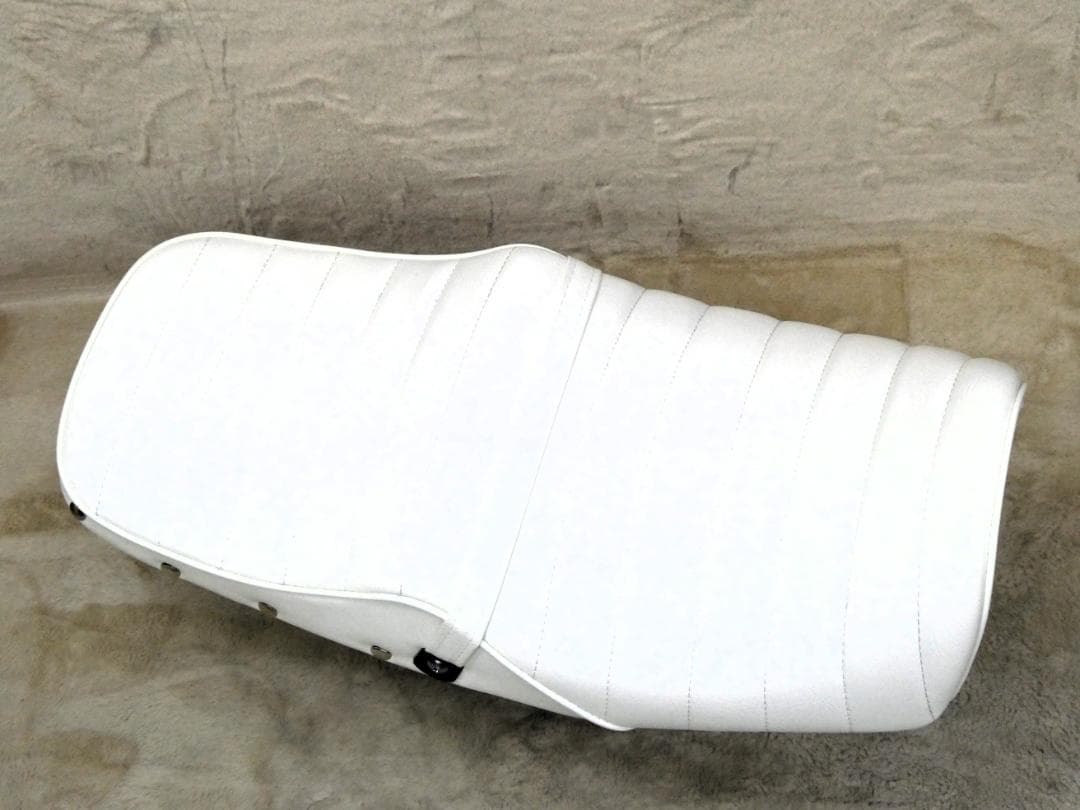 XJR400前期　白皮ボタン　タックロールシート /4HM 新品