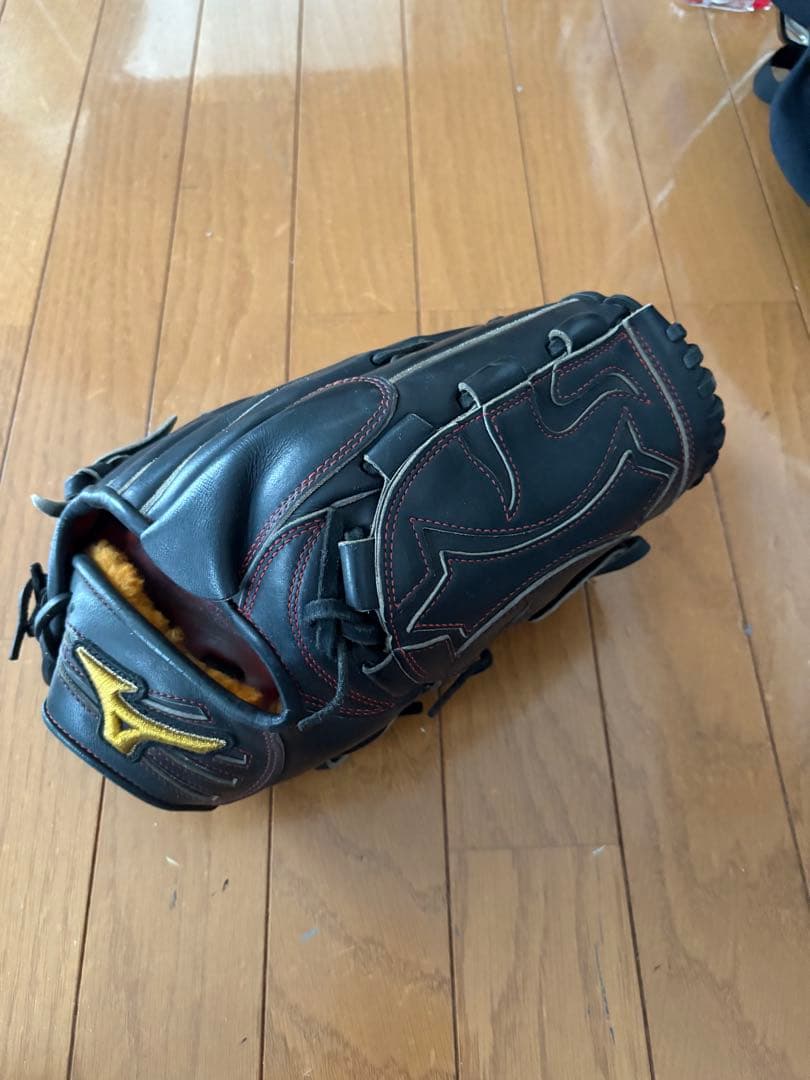 ミズノプロ　公式用グローブ　投手用