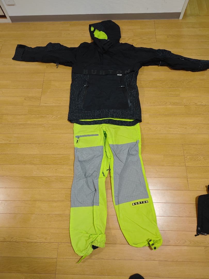 BURTON スノーボードウェア 上下セット