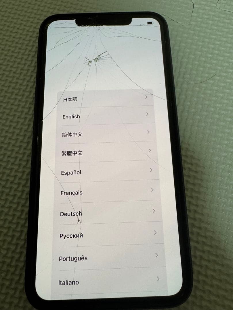 iPhoneXSMAX ひび割れスマートフォン 64GB