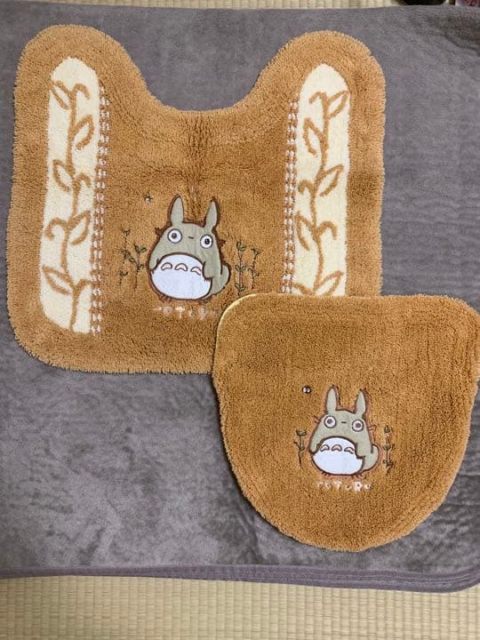洗浄便座暖房型　ジブリ　となりのトトロ　トイレマット　トイレ蓋カバー　セット売り