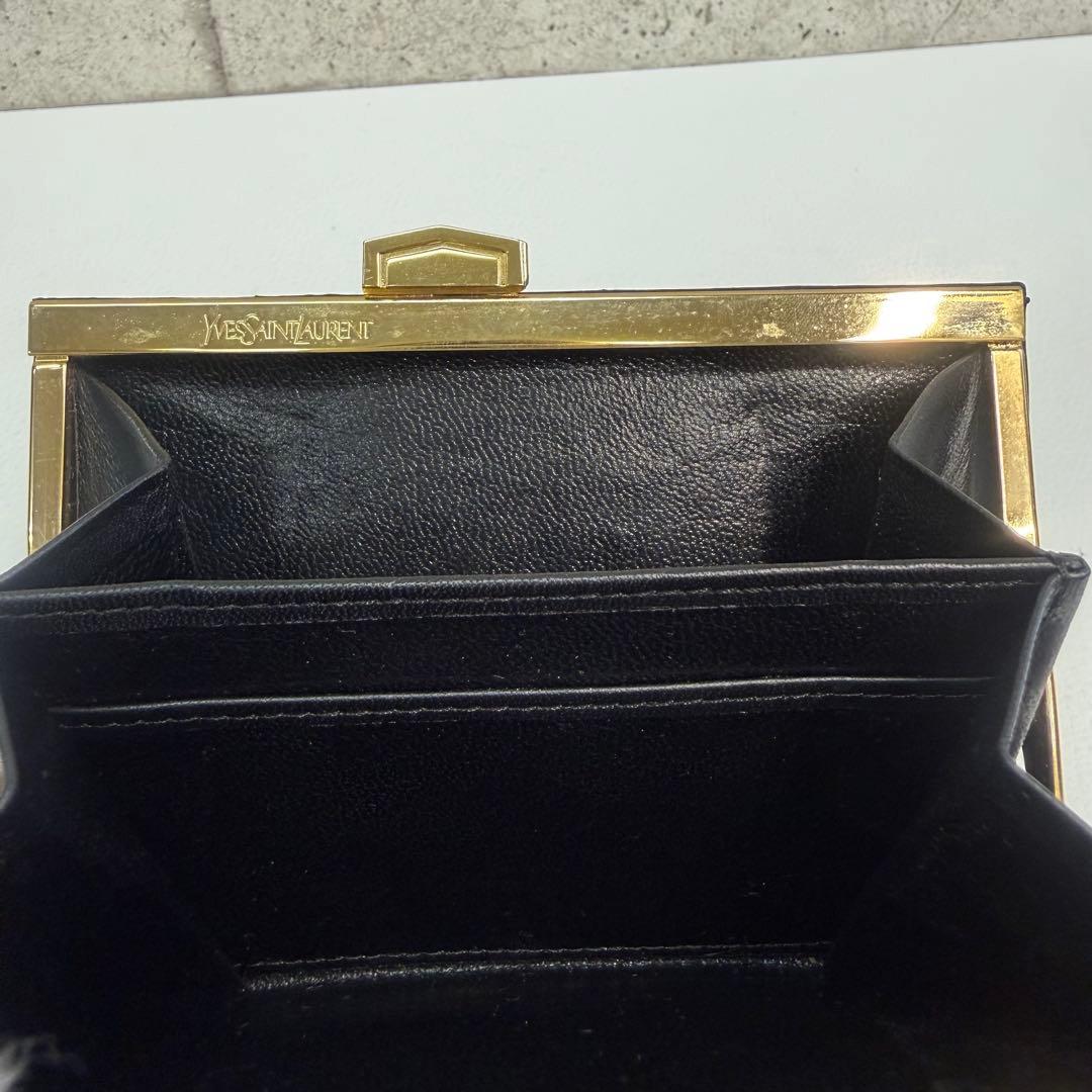 ま*ん様 Yves Saint Laurent 二つ折り財布 クロコ型押しレザー
