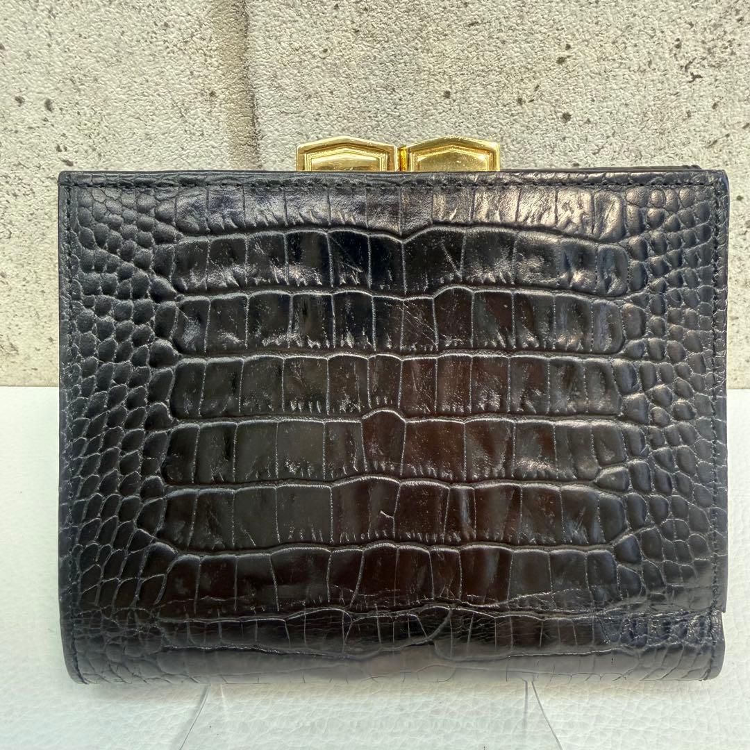 ま*ん様 Yves Saint Laurent 二つ折り財布 クロコ型押しレザー