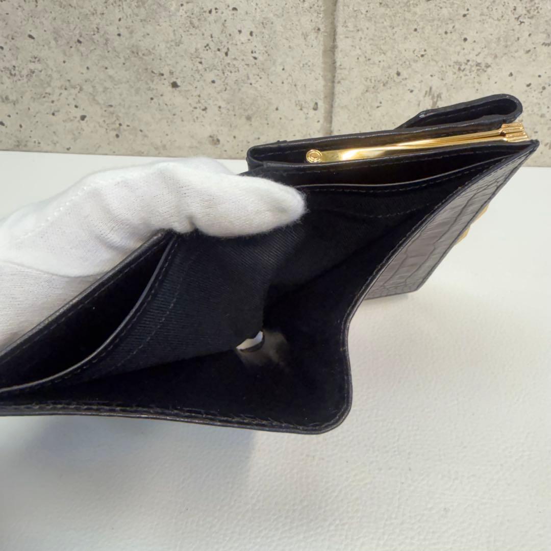 ま*ん様 Yves Saint Laurent 二つ折り財布 クロコ型押しレザー