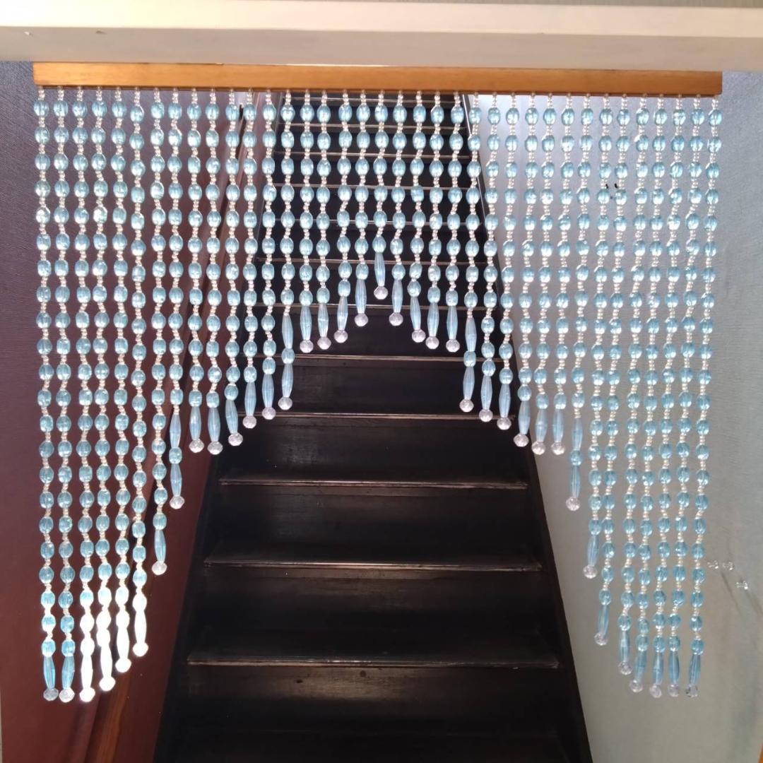 昭和レトロ　ビーズのれん　水色