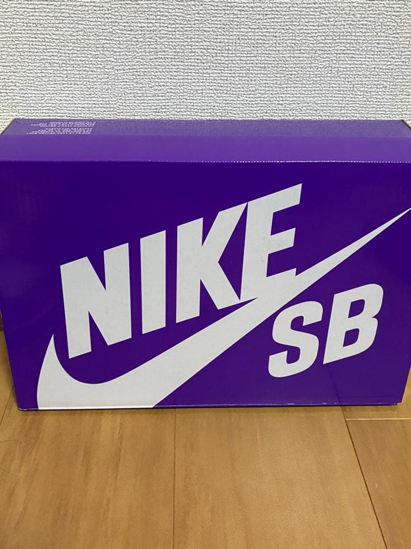NIKE SB スニーカー オリーブ/ベージュ