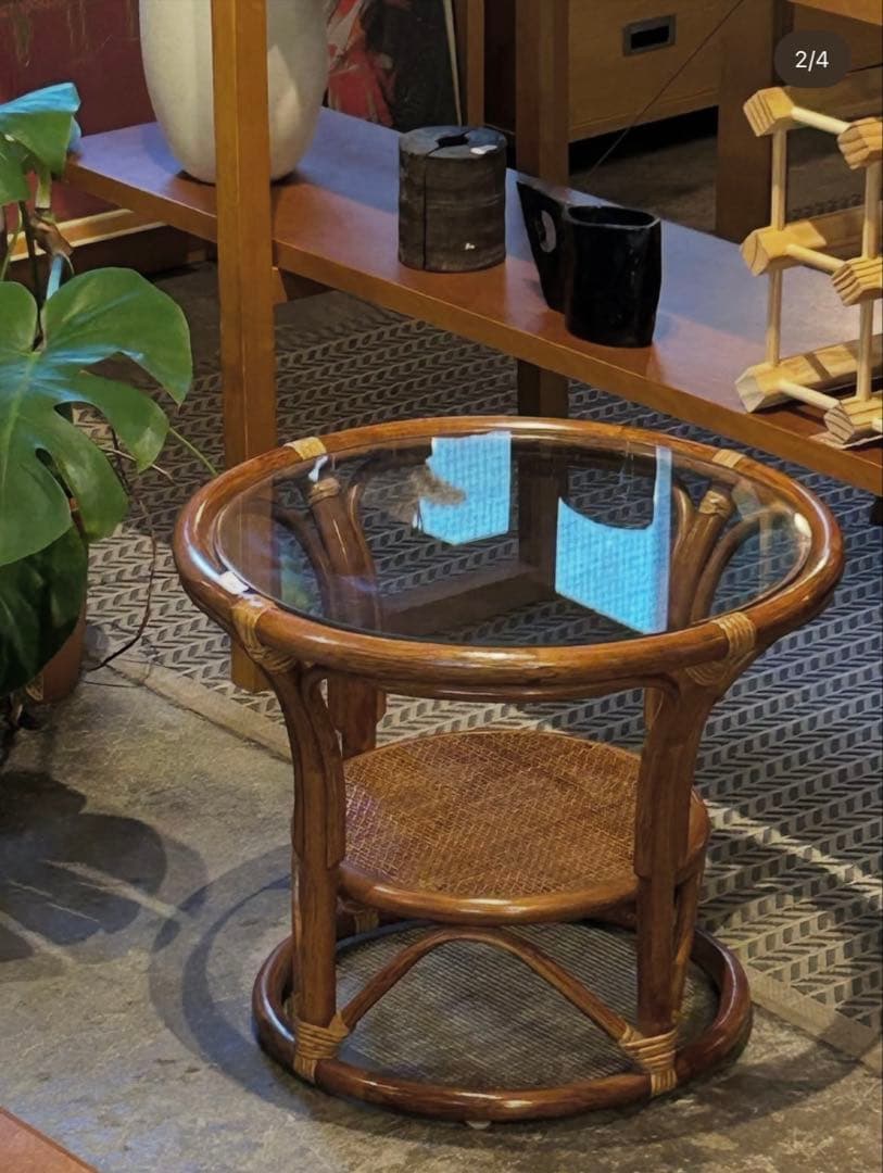 ラタン製サークルテーブル