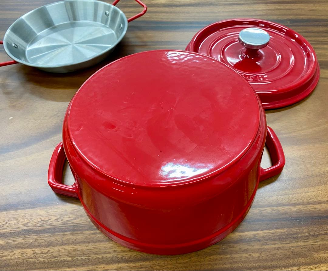 【美品】SUPOR 赤 鋳鉄鍋/スープ鍋/電磁炉鍋ステンレスフライパン2点セット