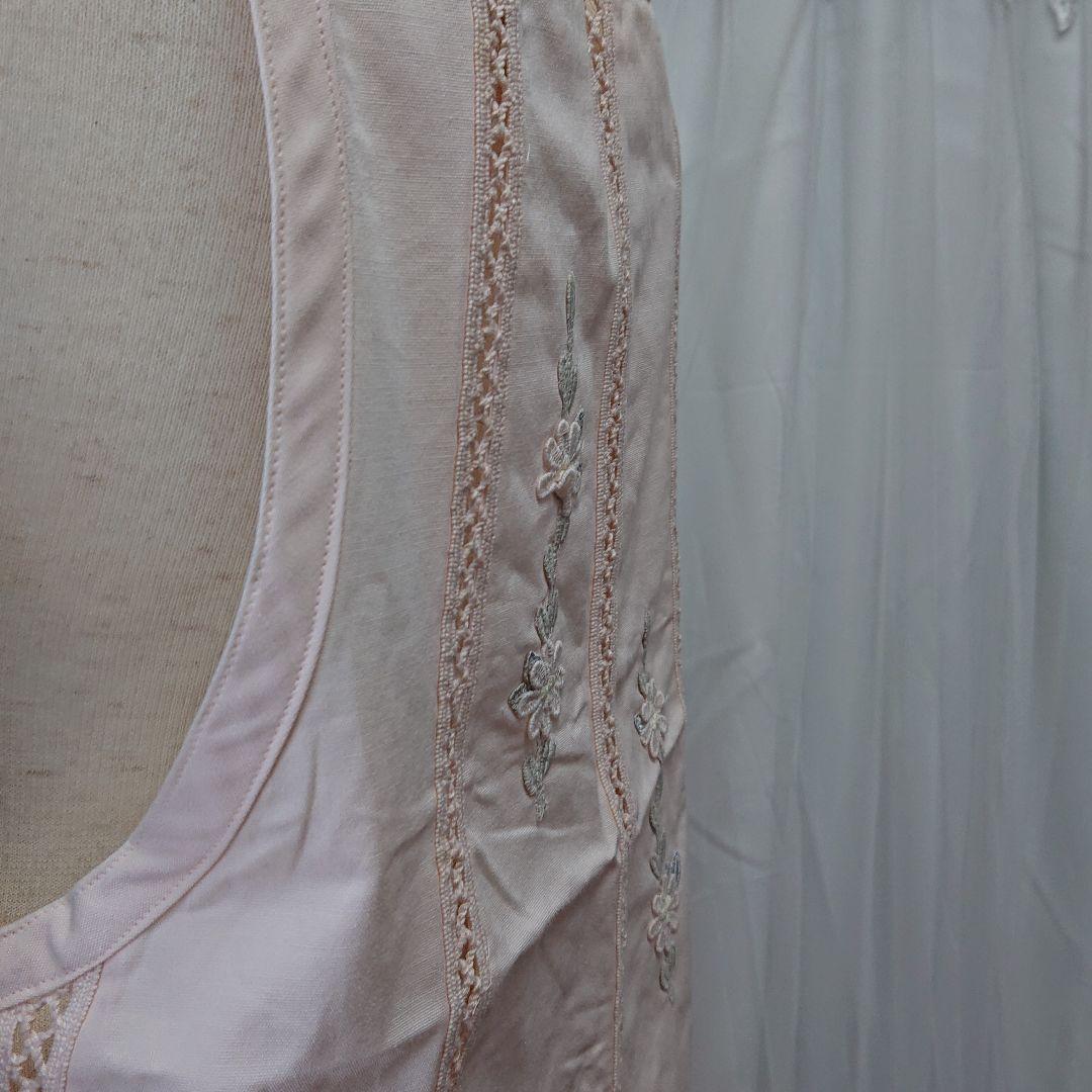 ❤️さえら❤️ヒスクローネ❤️可愛い❤️お花のモチーフエプロン❤️