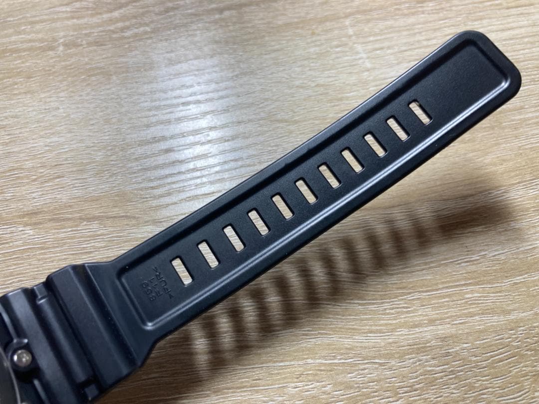 美品！カシオ ジーショック GN-1000B-1AJF 方位 温度計測