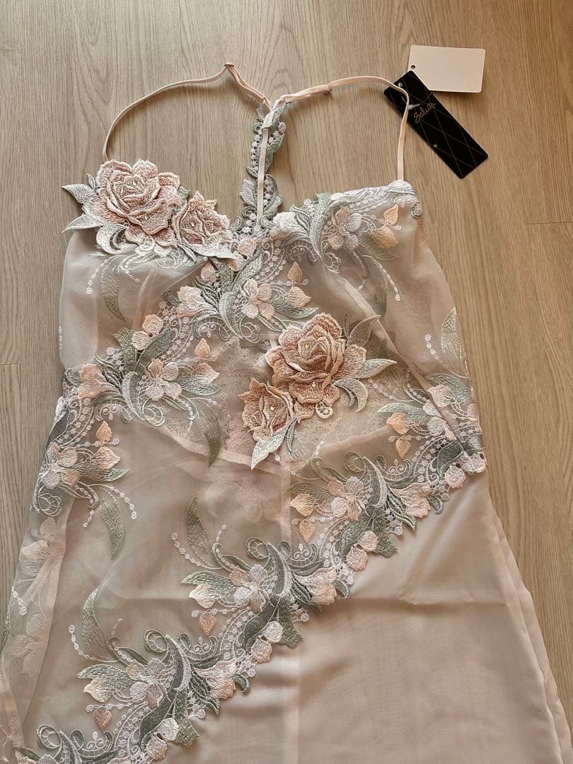 ワコール　サルート　22グループ　ランジェリードレス