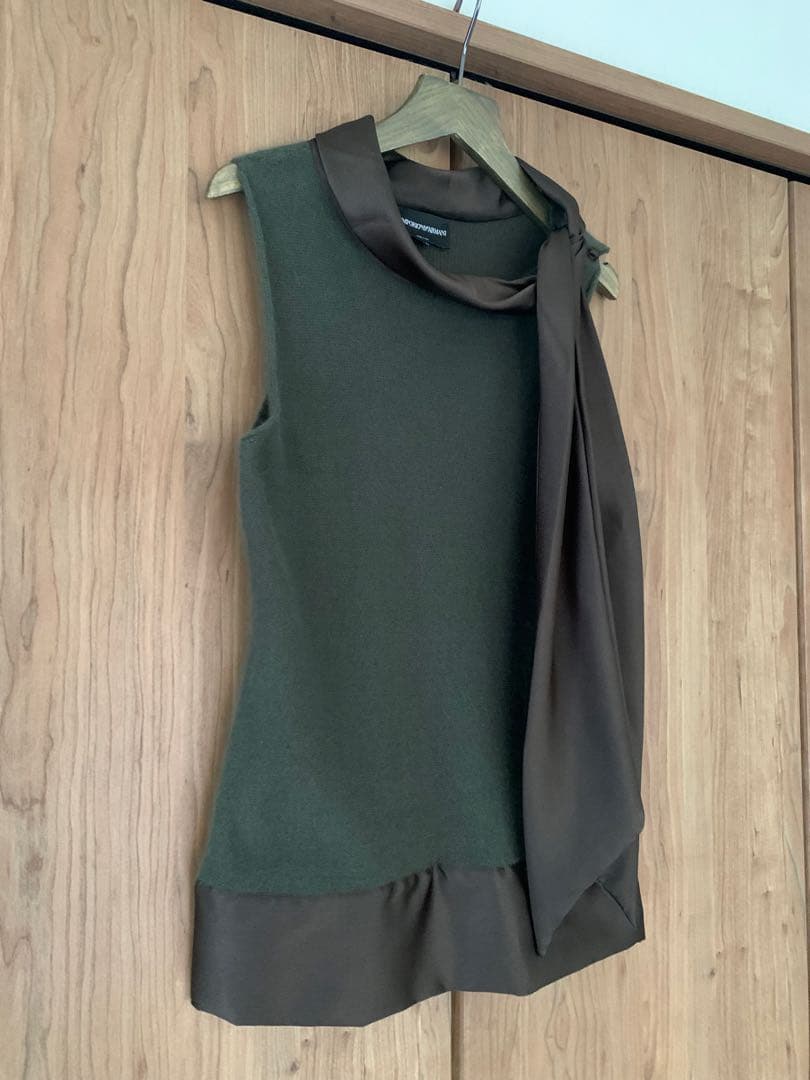 EMPORIO ARMANIエンポリオアルマーニ ノースリーブニット L 44