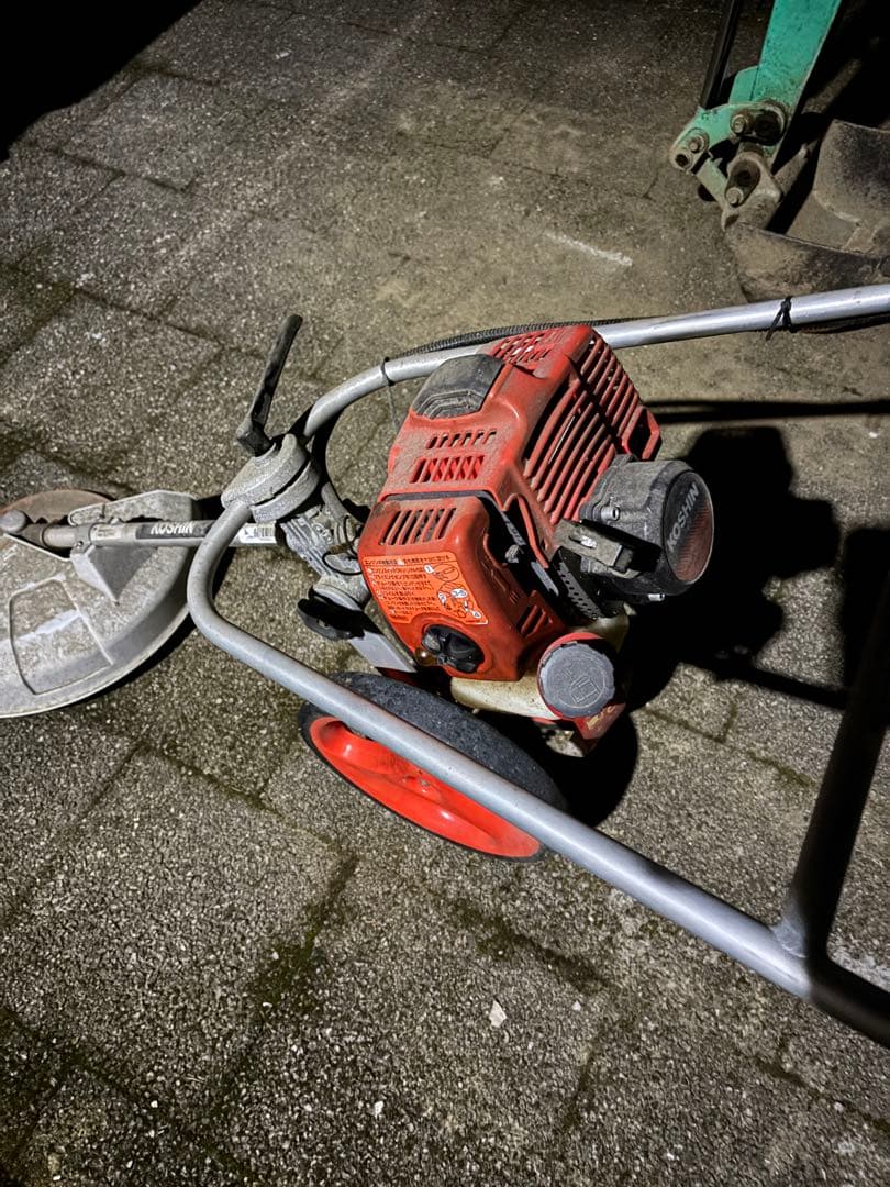 KOSHIN エンジン芝刈り機（長野県飯田市）、（引取限定）