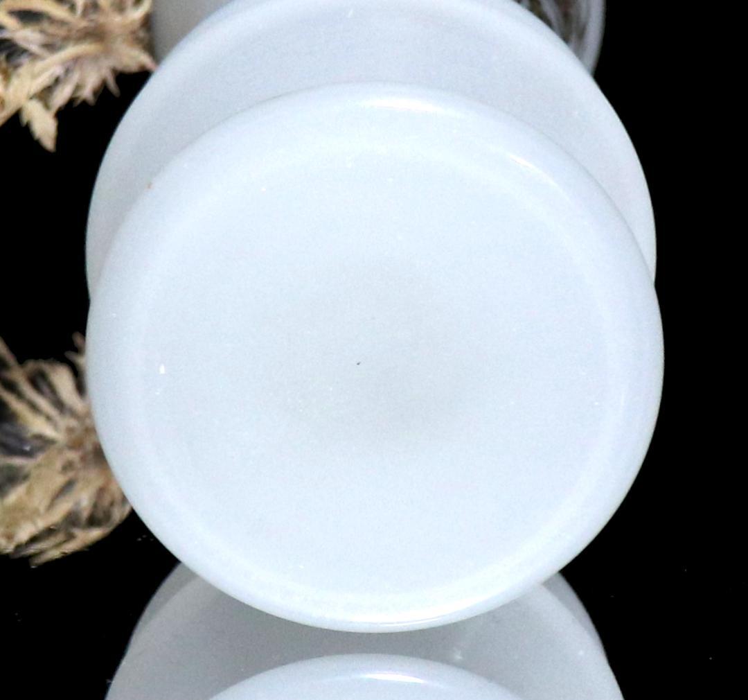 オールド・バカラ 1860年頃 純白艶消しオパーリンクリスタル製 金彩 大型花瓶