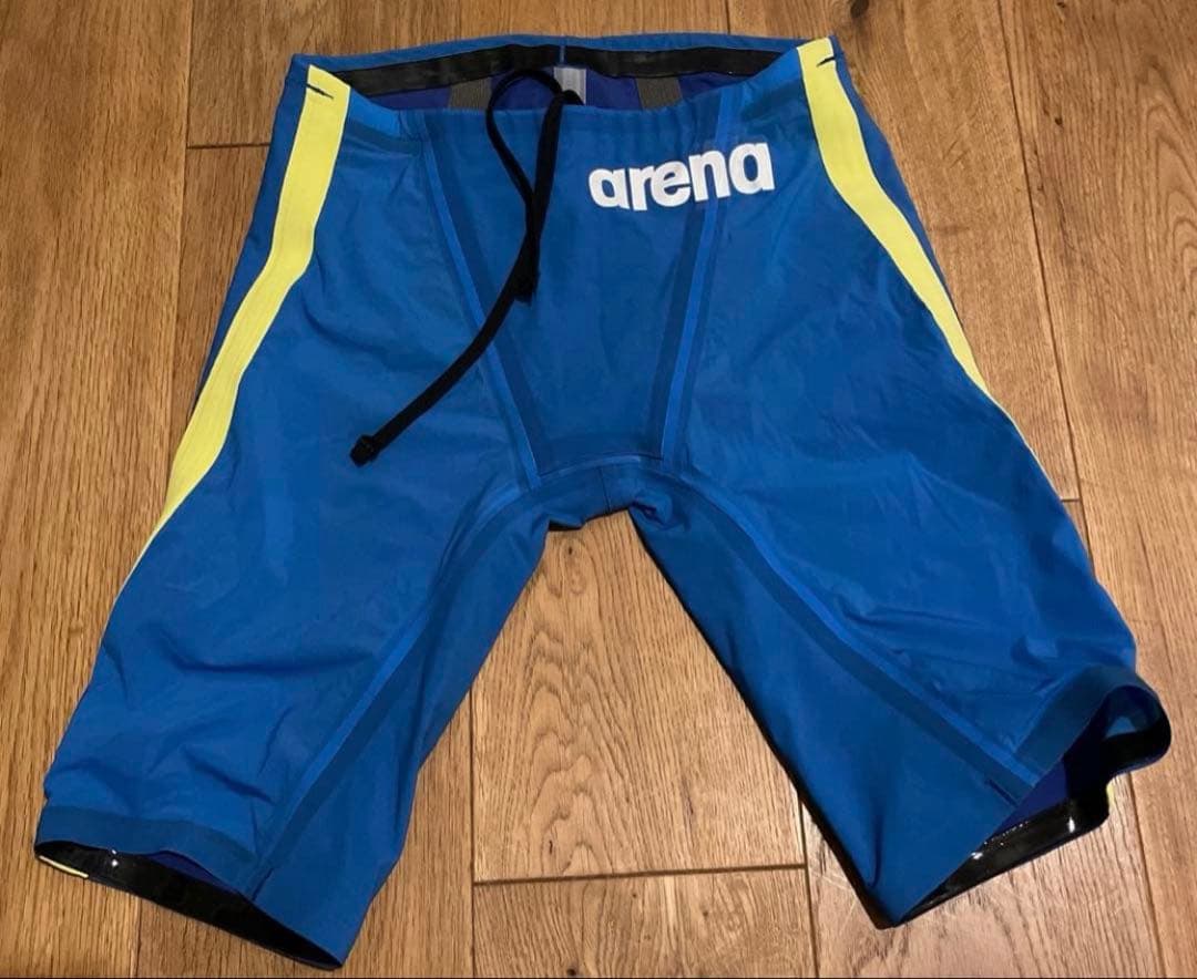 とっしー　arena アルティメットアクアフォースCP 2枚