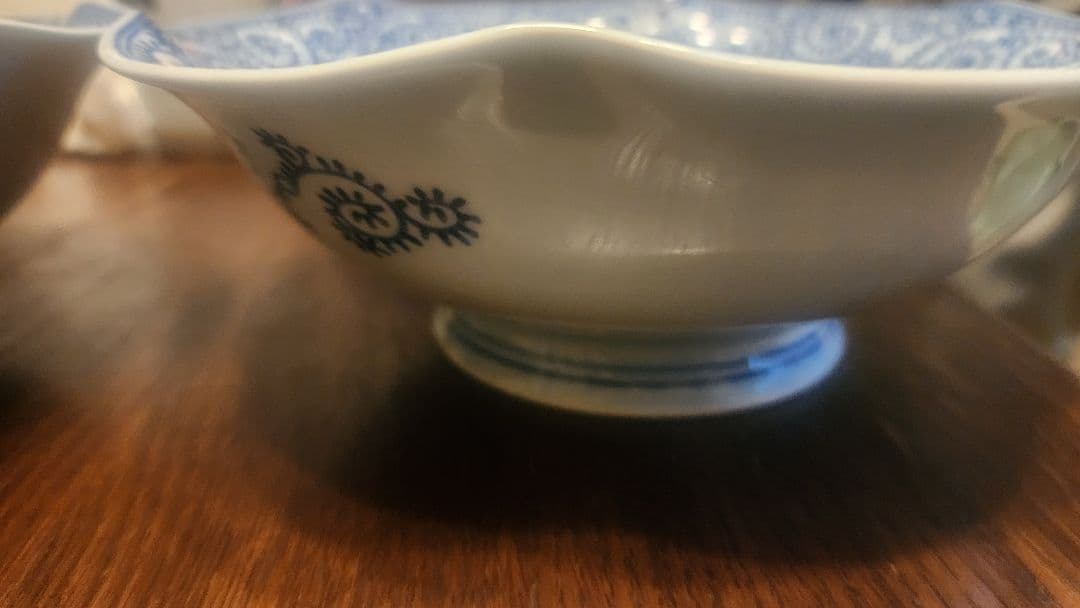 伐太郎窯　染付　濃唐草　見込枚水　輪花7寸鉢　3枚　値引き中