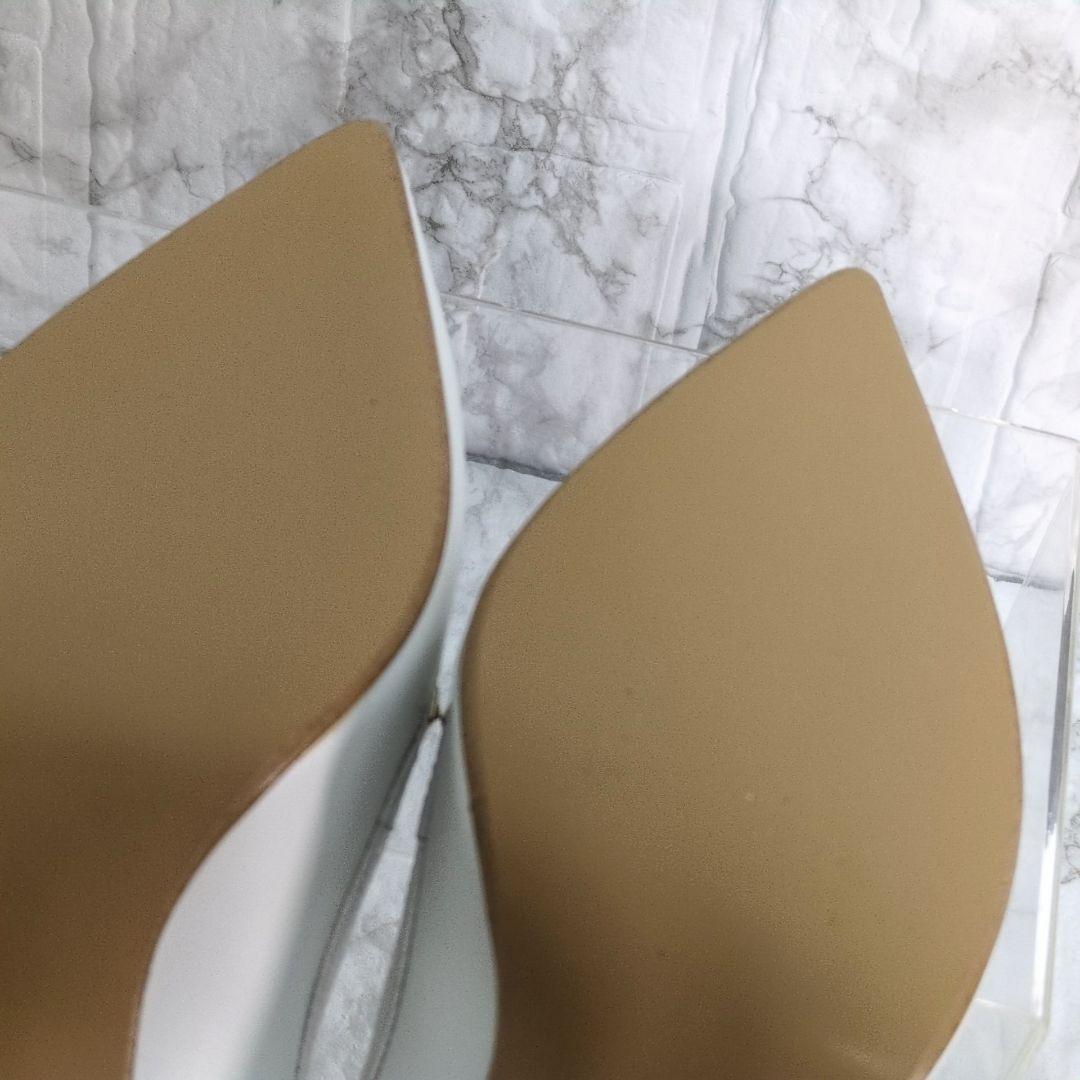 DIANA　パンプス　スタッズ　ホワイト　ハイヒール　ピンヒール　レザー　本革