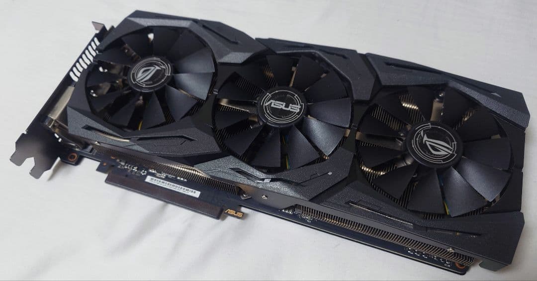 グラフィックボード・グラボ・ビデオカード ASUS ROG STRIX-GTX1080-A8G-GAMING 8GB