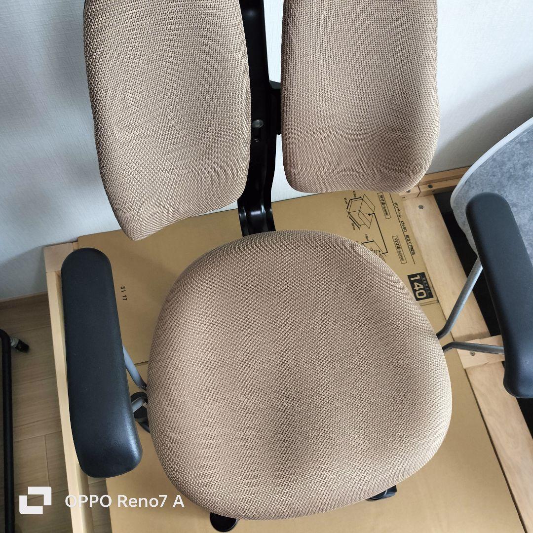 デスクチェア kuma