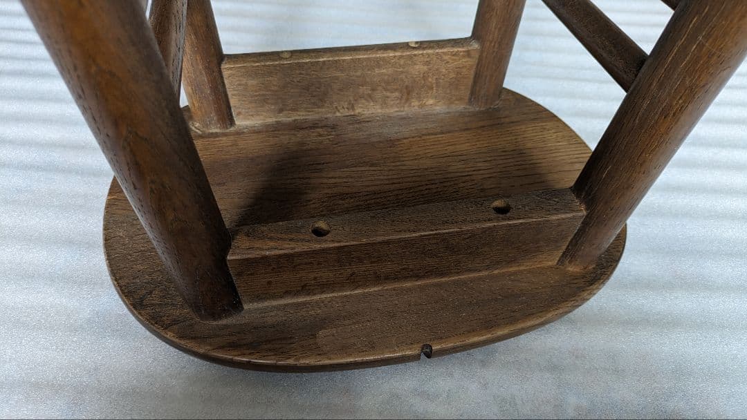 カリモク　丸椅子　木製スツール　腰掛け