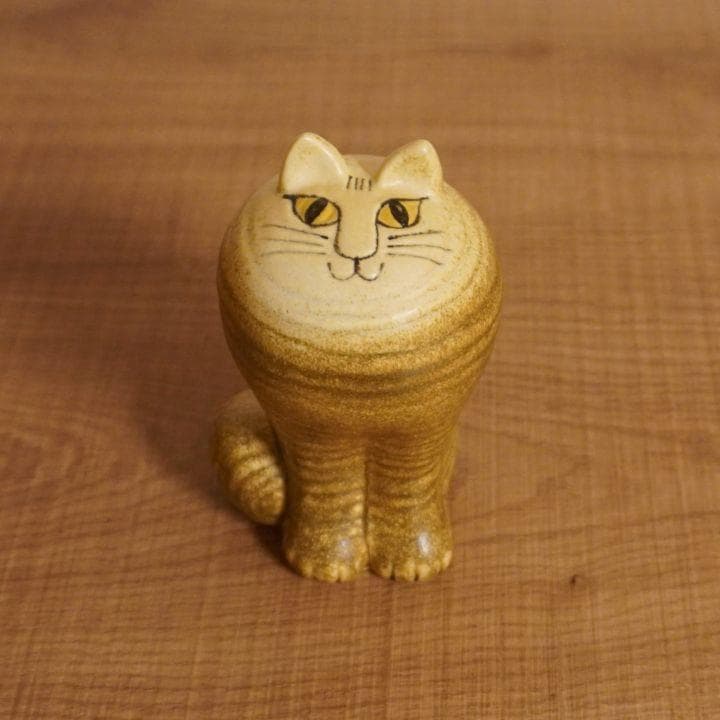 リサラーソン マヤ ブラウン