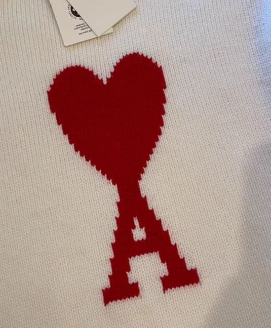 AMI PARIS ホワイト ニットセーターユニセックス