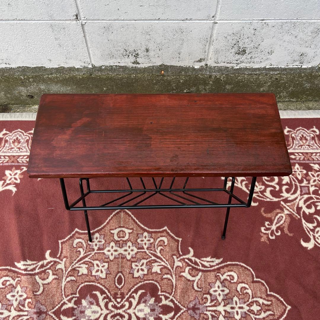 古家具◾️木製天板 一枚板×アイアン マガジンラック付き サイドテーブル 飾り台